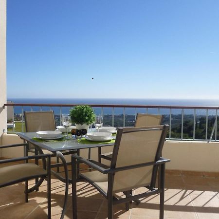 Fine Duplex Apartment With Stunning Sea Views Marbella Exterior foto
